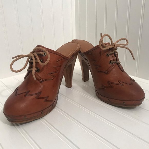 Vintage 70's QualiCraft Wooden Heel Platform Clogs - Picture 4 of 14